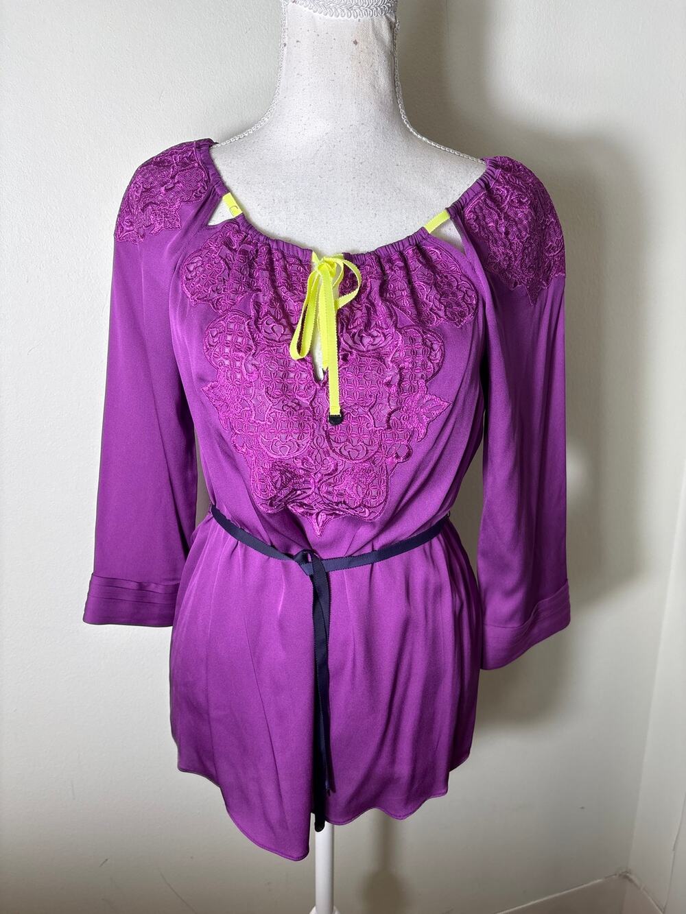 Elie Tahari Purple and Neon Yellow Long Sleeve Embroidered Silk Blouse Sz XS